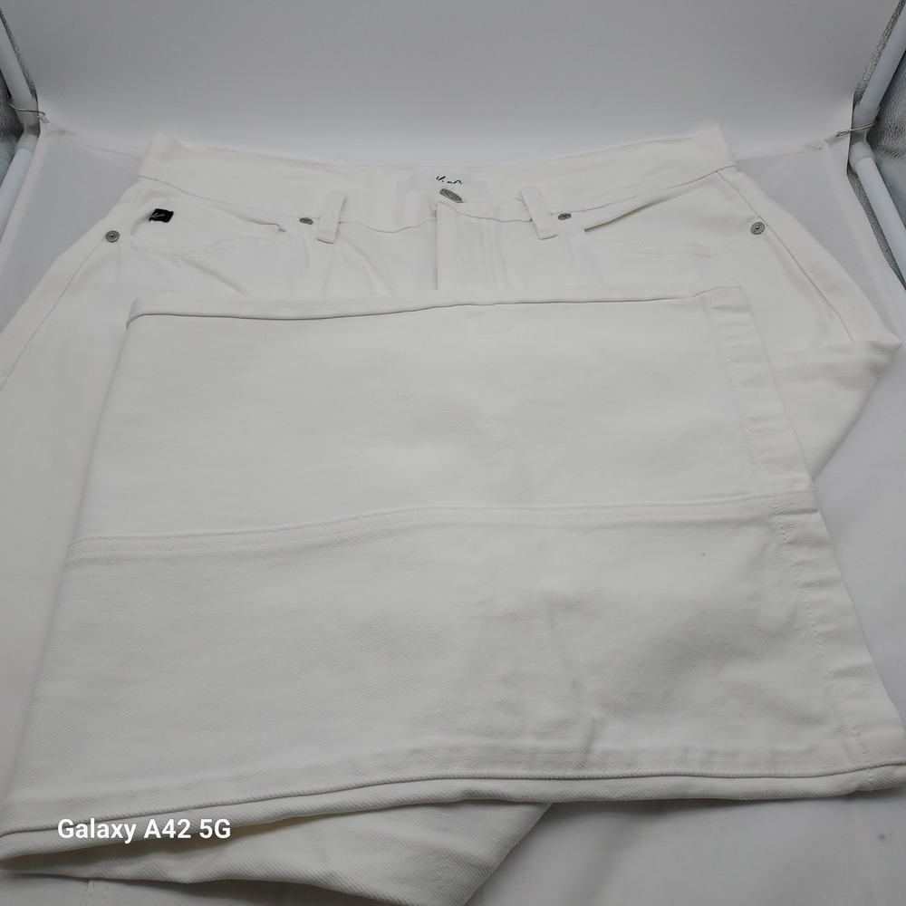 KanCan Women's White Wide Leg High Rise Button Fly‎ Jeans KC7396WT  11/29